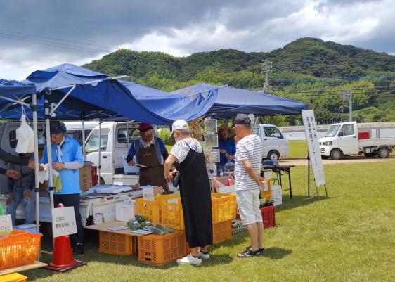 産地直売！夏期軽トラ市-2