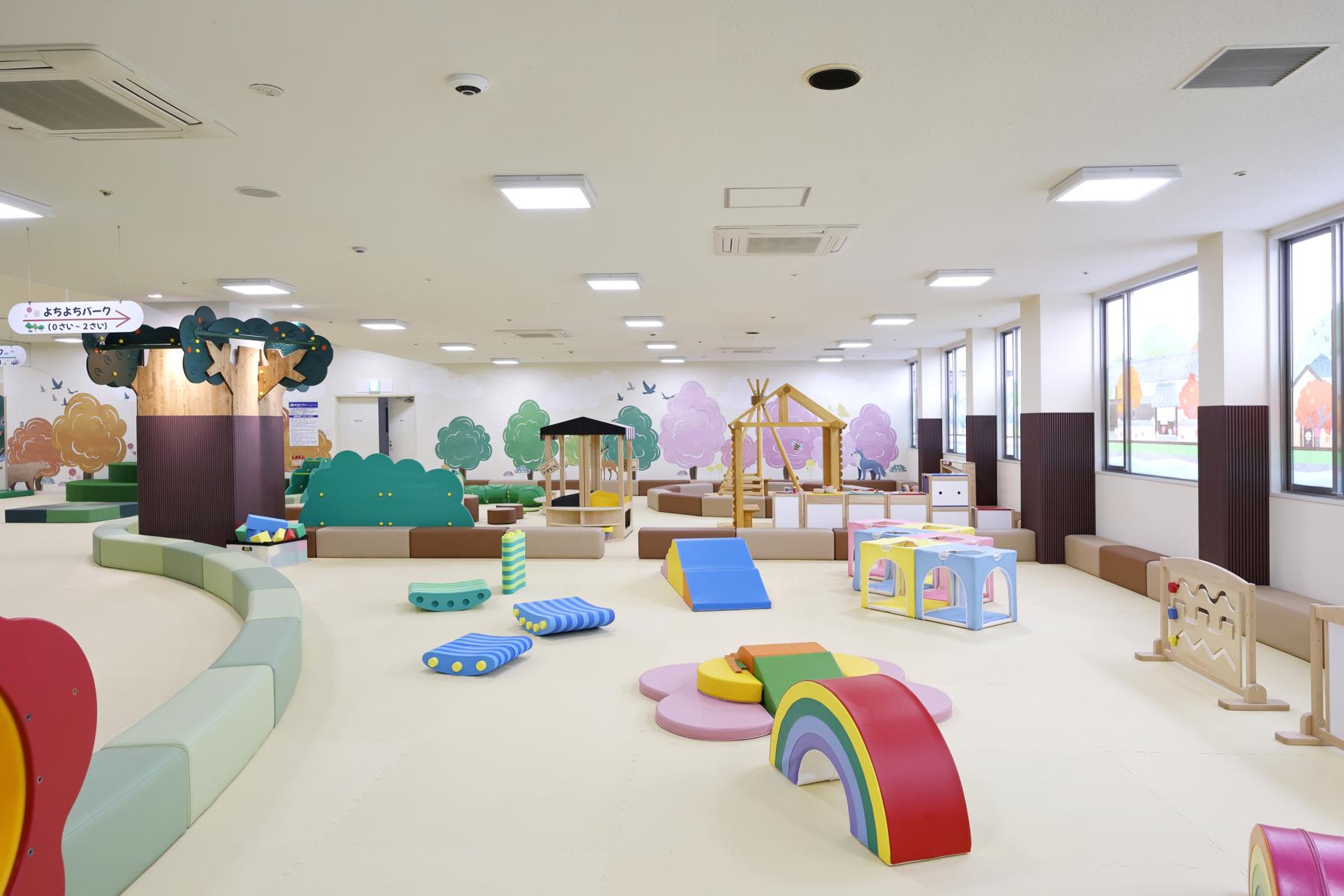 あそぼっちゃ（行橋市室内型子どもの遊び場）-1