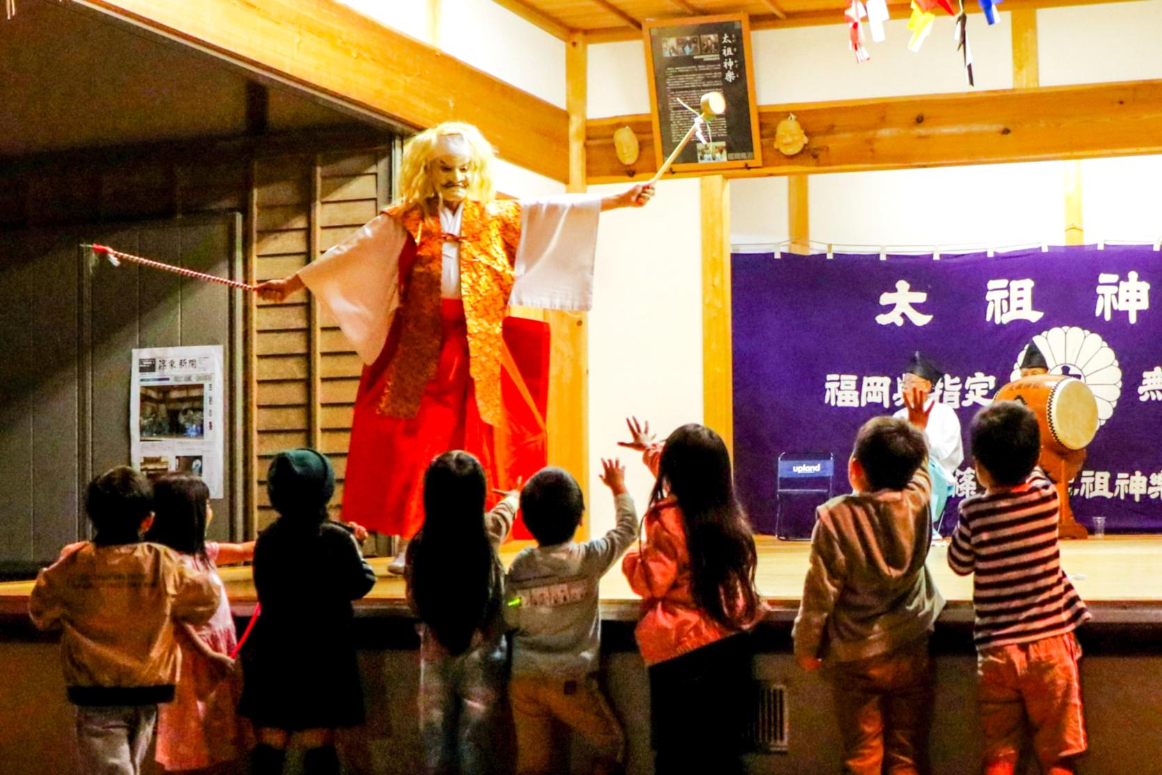 太祖神社「夜神楽」鑑賞＆お遍路体験バスツアー-3